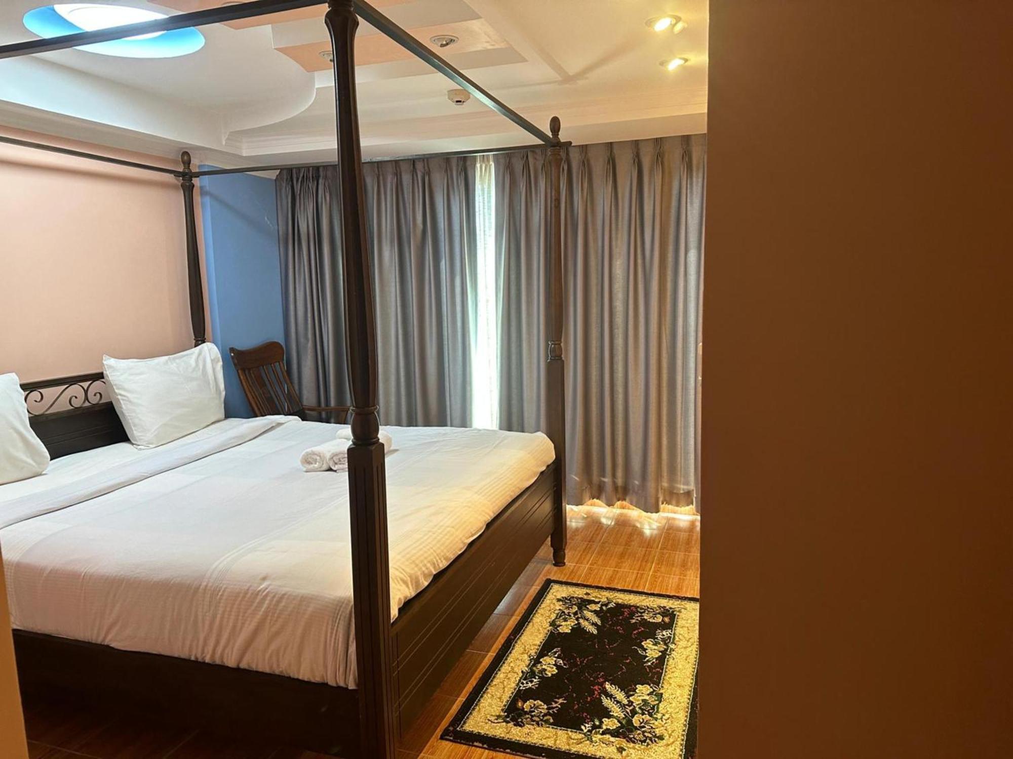 Affordable Serviced Apartments In Nana Omni Tower - Prime Sukhumvit Location Bangkok Kültér fotó